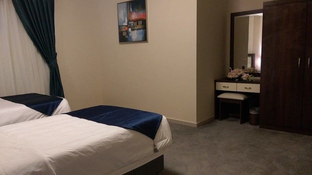 Blue Night Hotel เจดดาห์ ภายนอก รูปภาพ