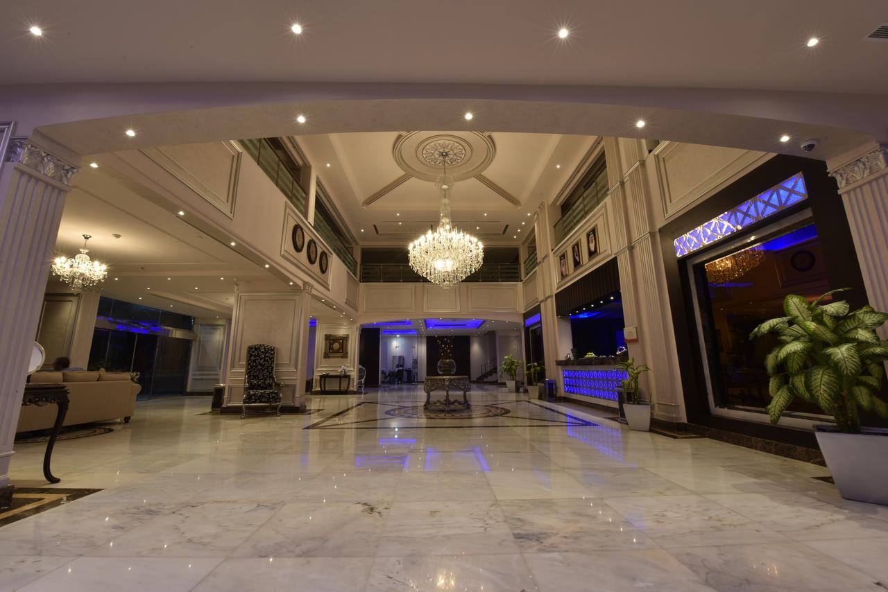Blue Night Hotel เจดดาห์ ภายนอก รูปภาพ